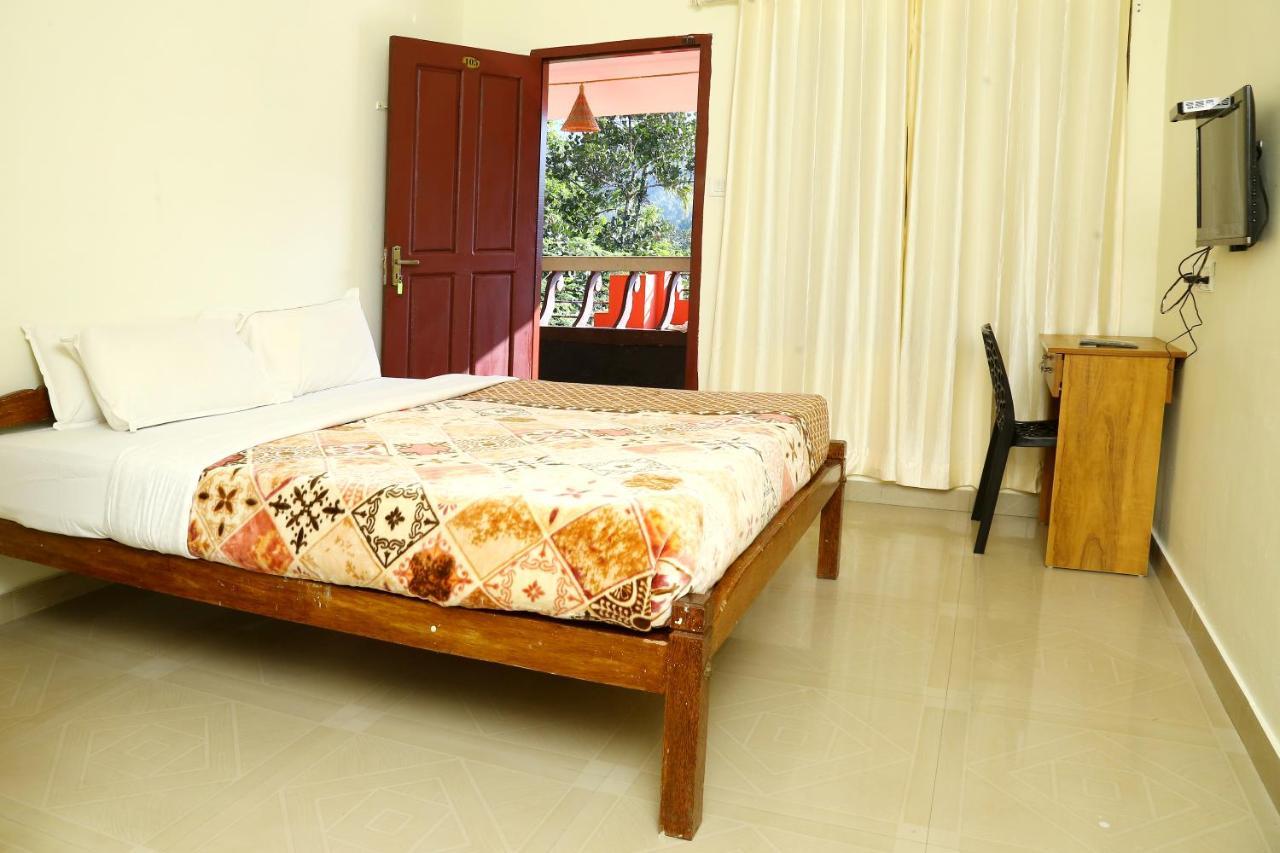 Green Magic Riverside Resort Munnar Ngoại thất bức ảnh